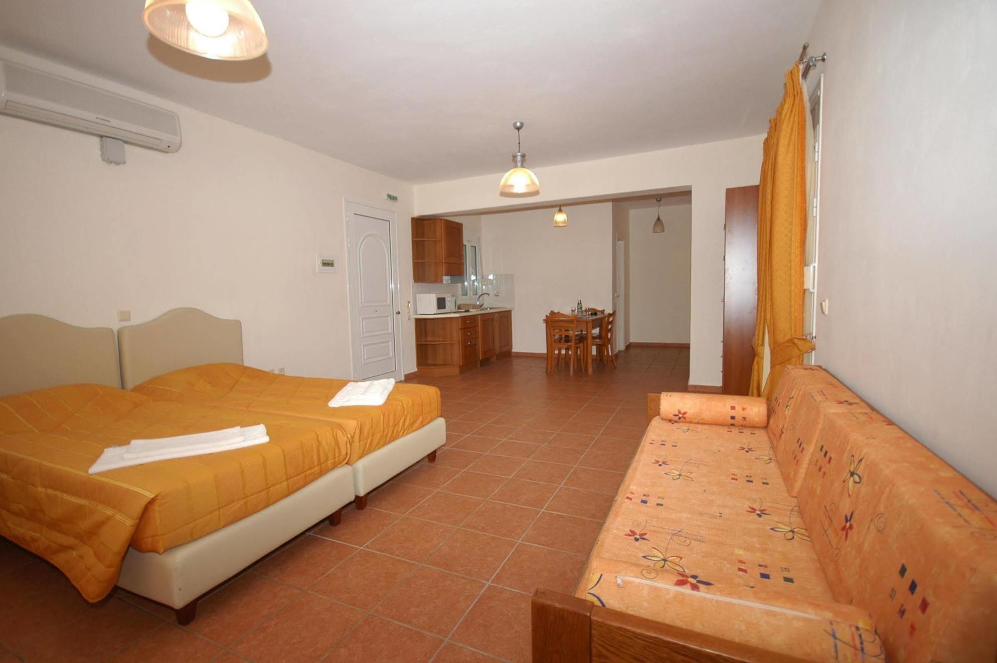 Asteris Hotel Skala  Eksteriør billede
